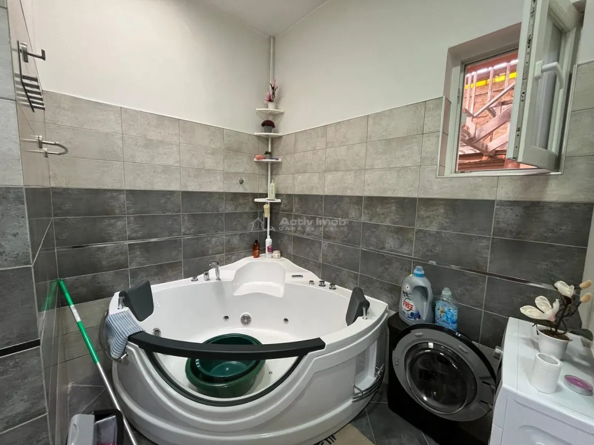 Lugoj, Villa 6 Chambres, Parcelle 511 m², Str. Oituz n°1 - foto 10