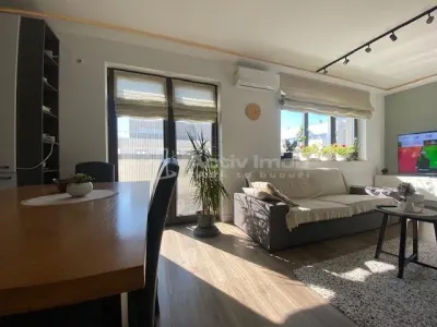 Ático de Lujo en Sisesti – Espacioso con Vistas Excepcionales - foto 12