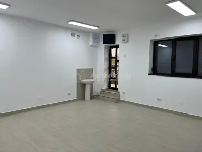 商业空间出租，32平方米，Poroschia - foto 5