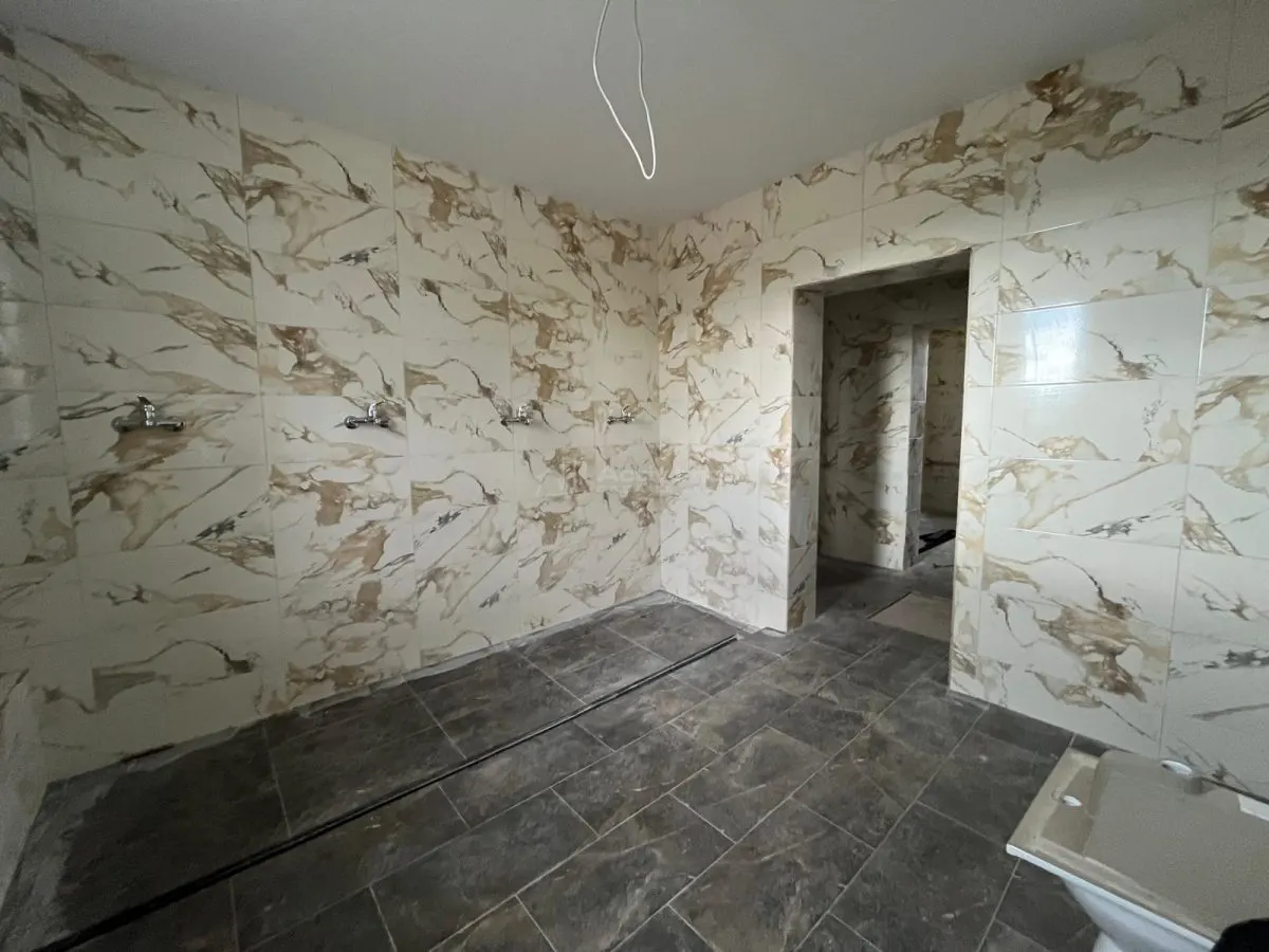 Lugoj, Pension 16 Chambres, 850 m², Rénovée, Rue Principale - foto 19