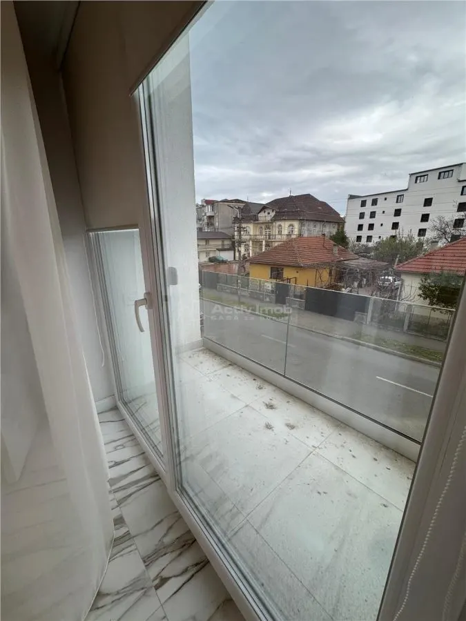 Maison Rez-de-chaussée + 1er + 2e Étage - 2024 - foto 15