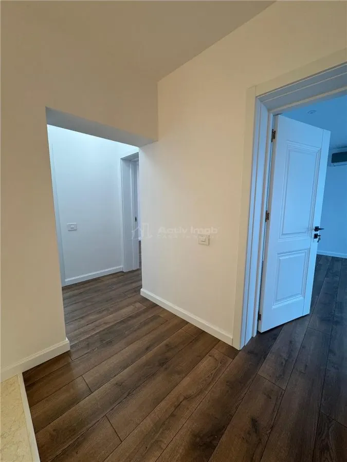 Maison Rez-de-chaussée + 1er + 2e Étage - 2024 - foto 9