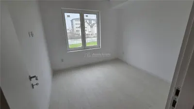 Apartamento 2 Dormitorios Bragadiru Cristalului, Obra Nueva - foto 4