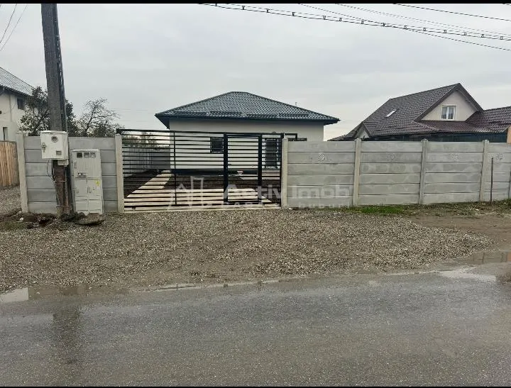 3-Bedroom Detached Houses – All Utilities – Asphalt Road – Rapid Move-In - foto 1
