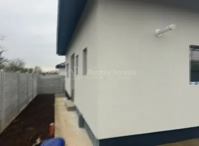 3-Bedroom Detached Houses – All Utilities – Asphalt Road – Rapid Move-In - foto 14