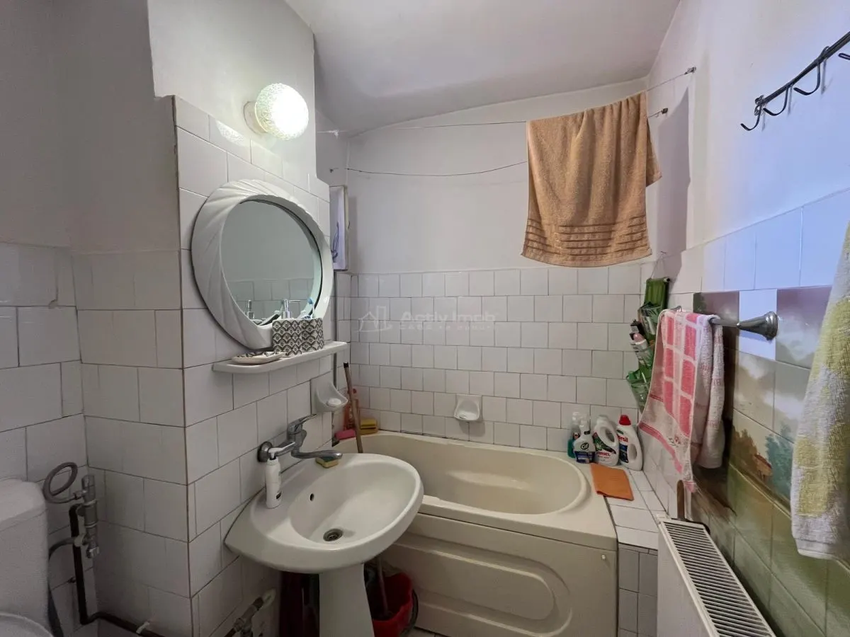 Apartment with 2 bedrooms for sale 53 sqm in Lugoj - foto 17