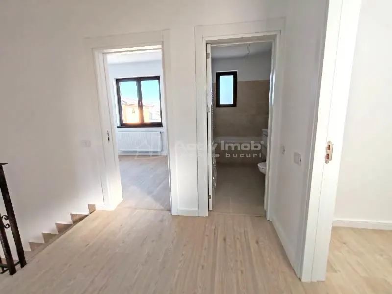 House / villa for sale 120 sqm in Bucuresti, Prelungirea Ghencea area - foto 12