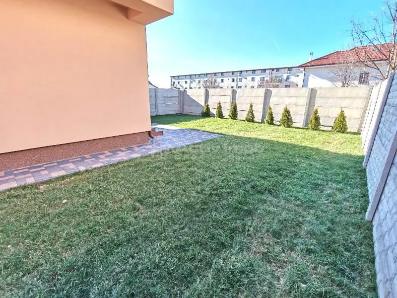 House / villa for sale 120 sqm in Bucuresti, Prelungirea Ghencea area - foto 17