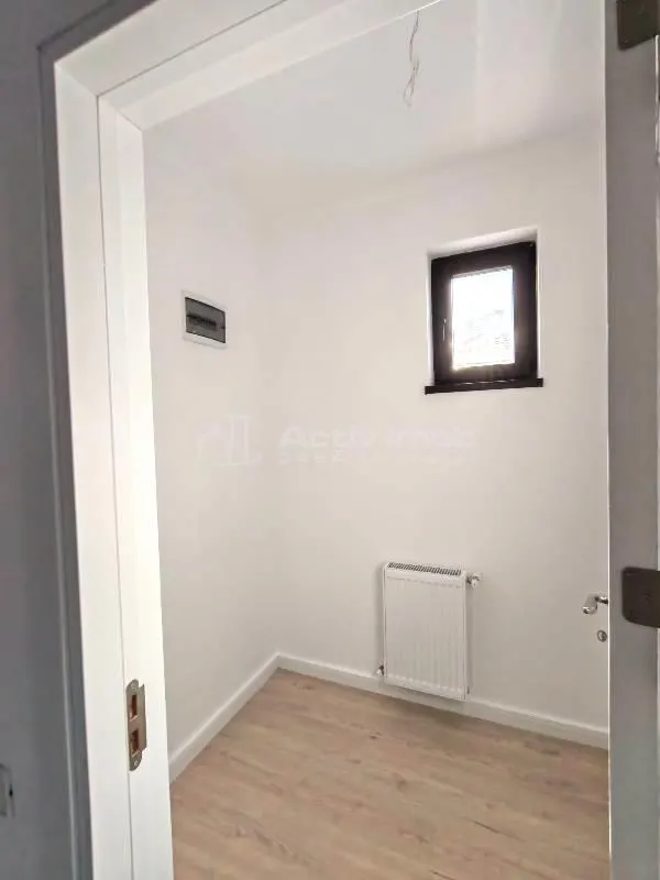 House / villa for sale 120 sqm in Bucuresti, Prelungirea Ghencea area - foto 10