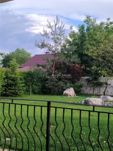 Villa de Prestige Exceptionnelle dans un Cadre Tranquille, 20 Minutes de Ploiești - foto 14