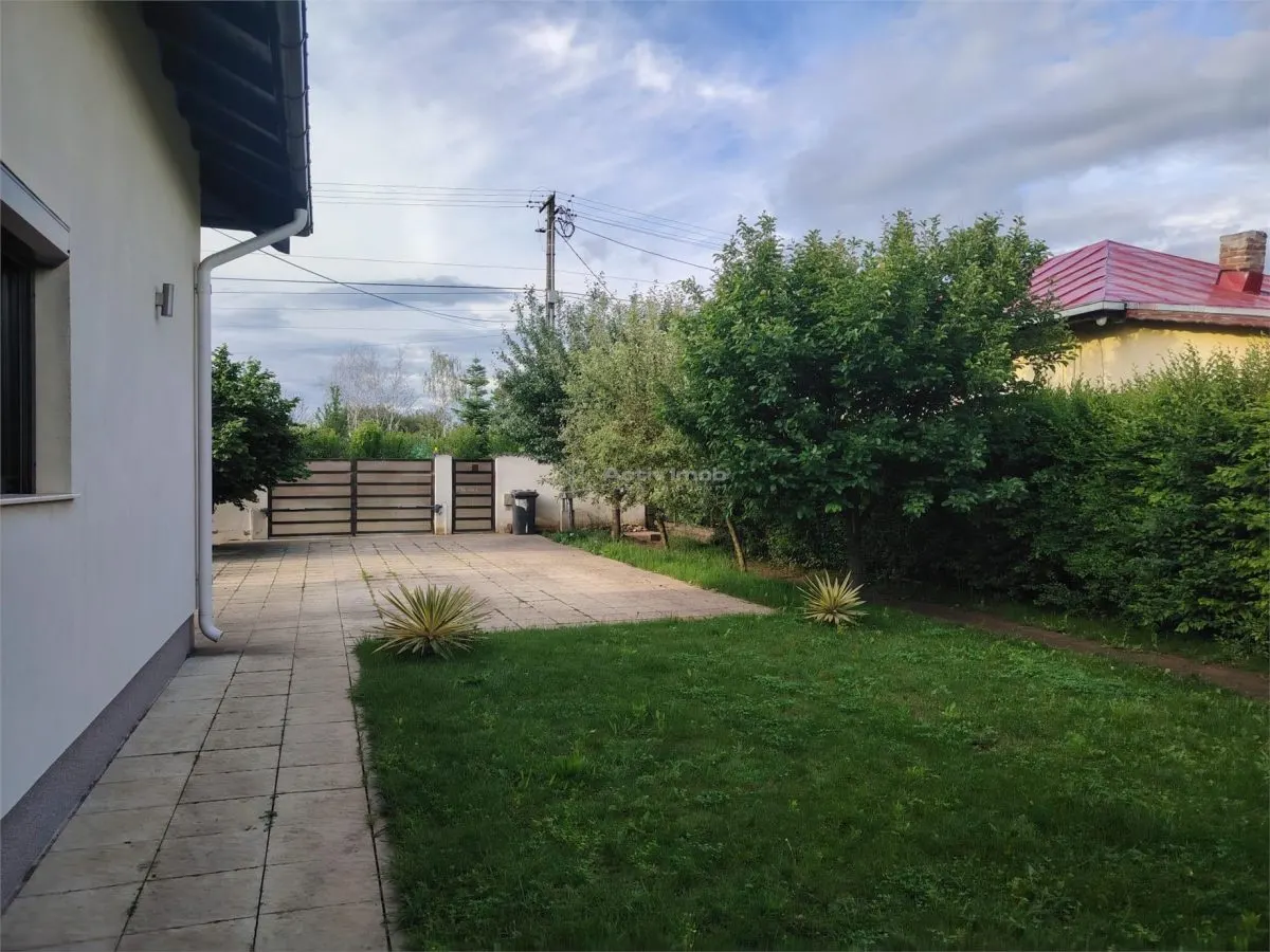 Villa de Prestige Exceptionnelle dans un Cadre Tranquille, 20 Minutes de Ploiești - foto 23
