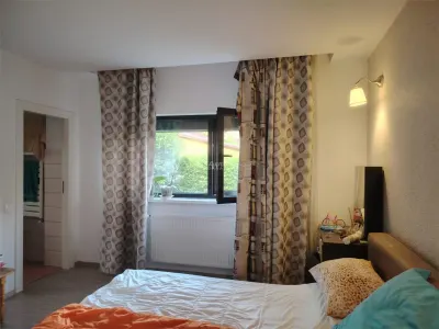 Villa de Prestige Exceptionnelle dans un Cadre Tranquille, 20 Minutes de Ploiești - foto 4