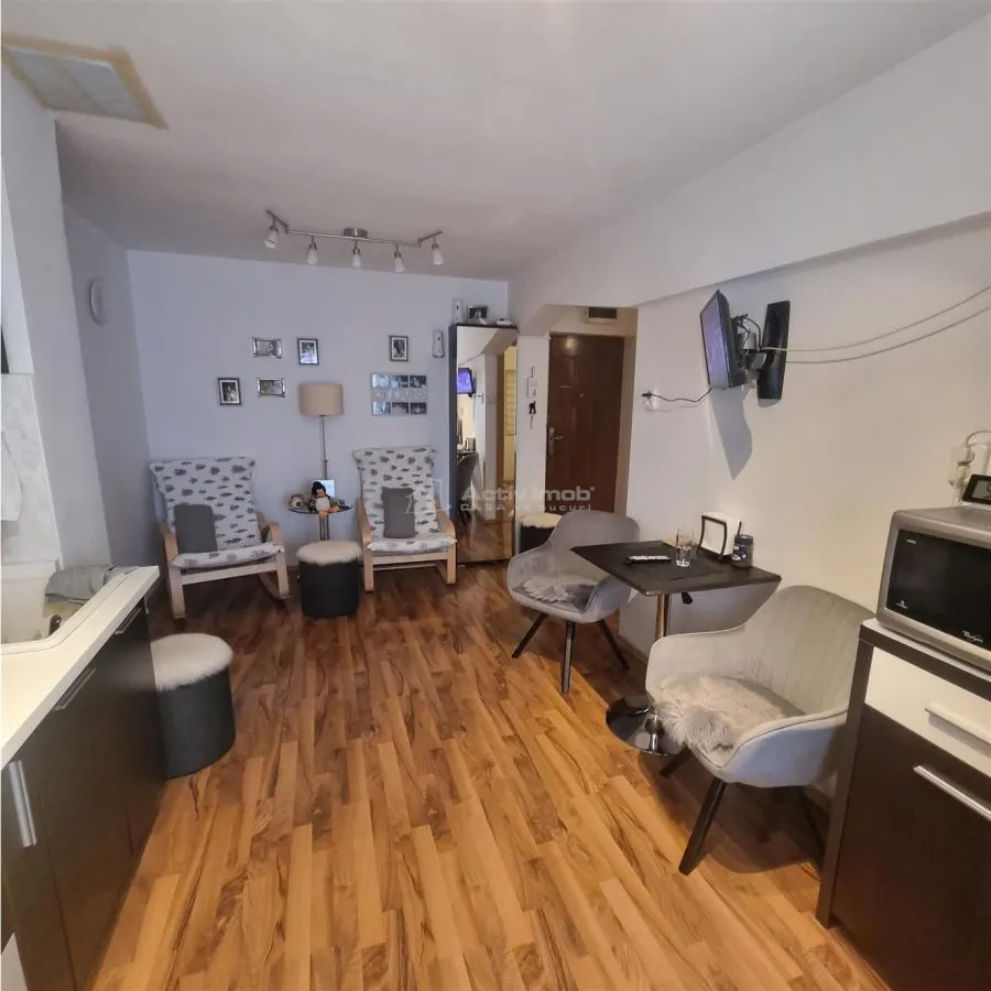 Apartamento 2 Dormitorios Distribución Separada, 2.ª Planta, Bucuresti - foto 2