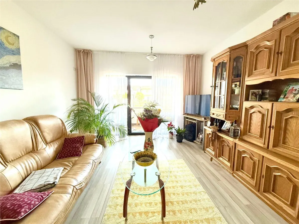 3-Bedroom Apartment 90 sqm for Sale, Parc Chindia - foto 3