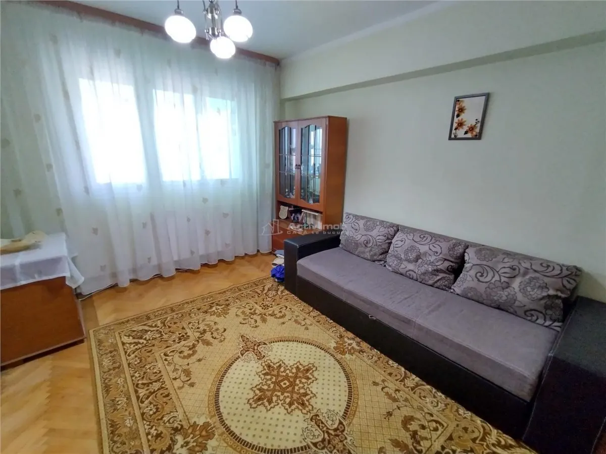Oravita, Apartamento de 4 Dormitorios, 96 m², Zona Estación, Precio Negociable - foto 8