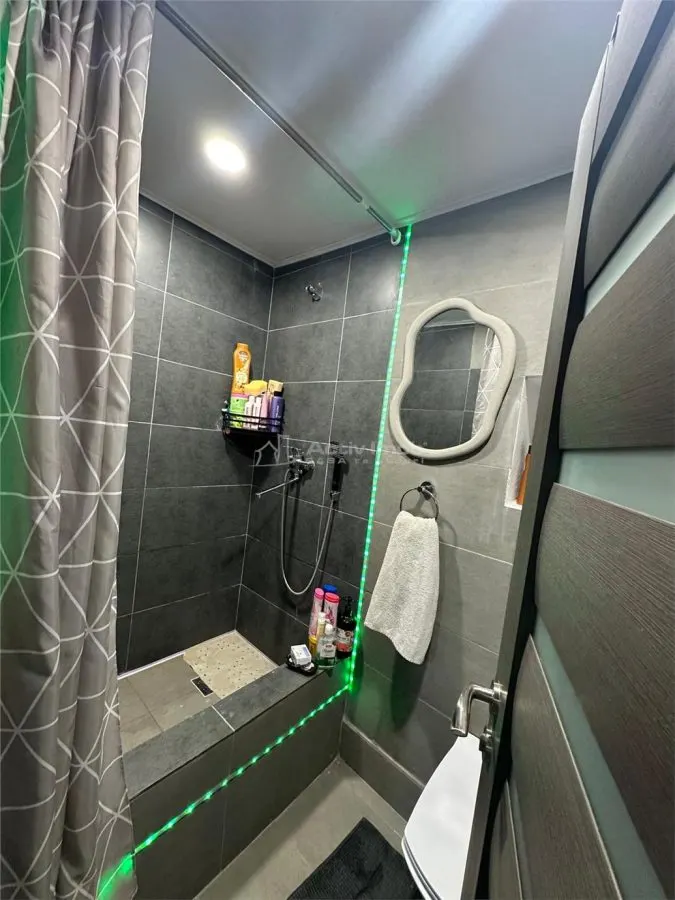 Resita, Apartamento de 3 Dormitorios, Confort Superior, Distribución Independiente, Ultracentral - foto 11