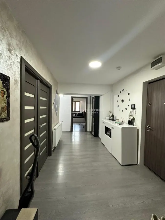 Resita, Apartamento de 3 Dormitorios, Confort Superior, Distribución Independiente, Ultracentral - foto 15