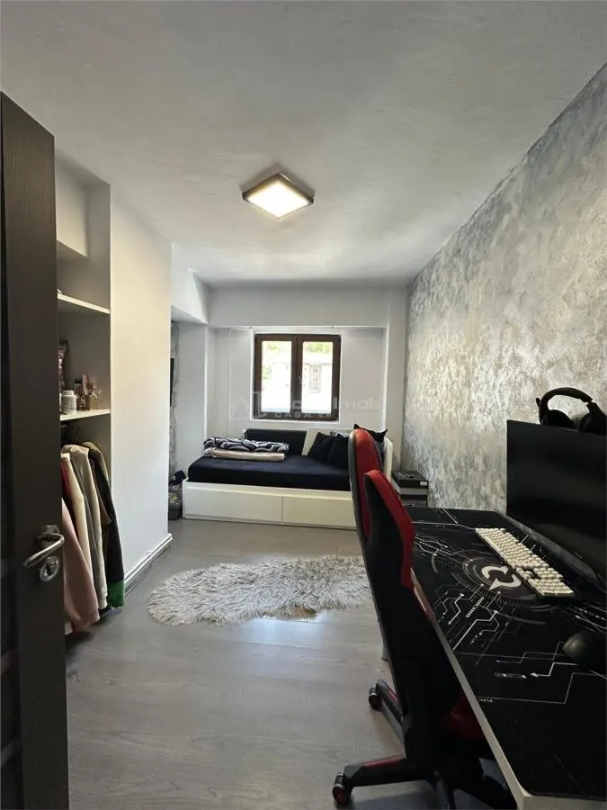 Resita, Apartamento de 3 Dormitorios, Confort Superior, Distribución Independiente, Ultracentral - foto 18