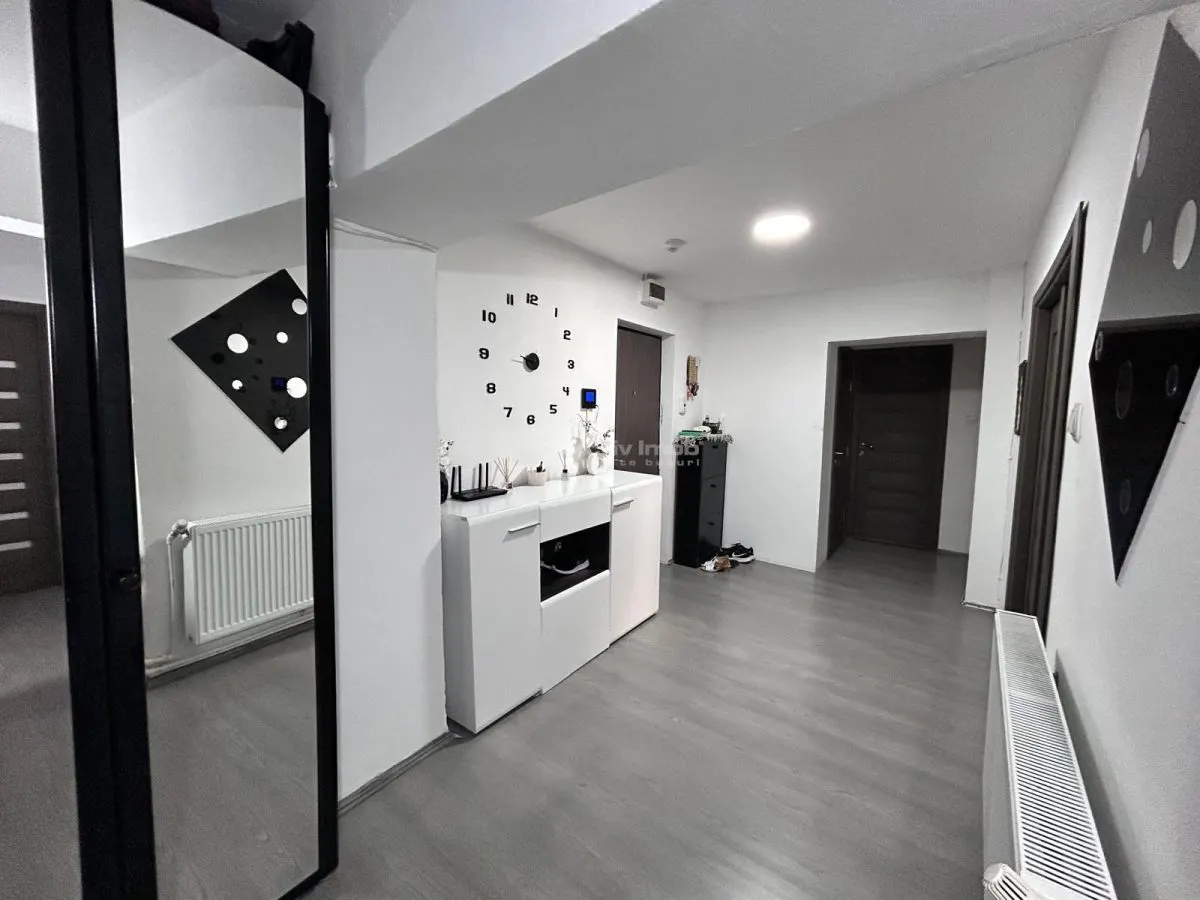 Resita, Apartamento de 3 Dormitorios, Confort Superior, Distribución Independiente, Ultracentral - foto 23