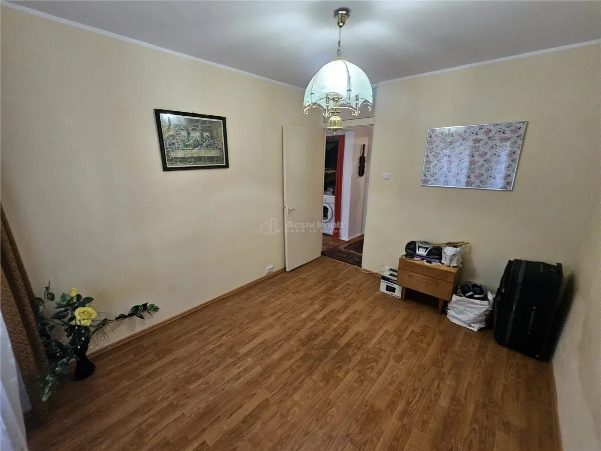 Resita, Apartamento de 3 Dormitorios, Amueblado y Equipado, Planta Baja Elevada - foto 17