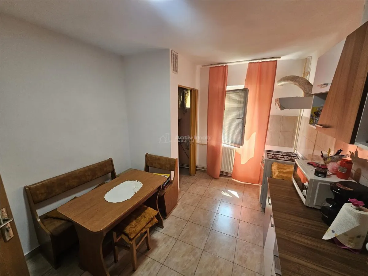 Resita, Apartamento de 3 Dormitorios, Amueblado y Equipado, Planta Baja Elevada - foto 21