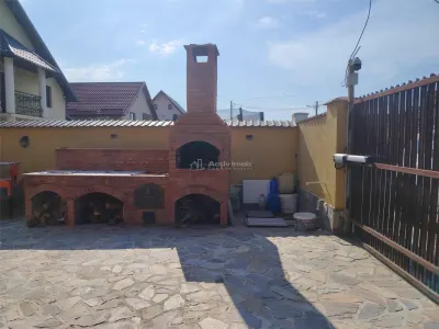 Villa avec Piscine en Zone Résidentielle, 14 km de Ploiești - foto 13