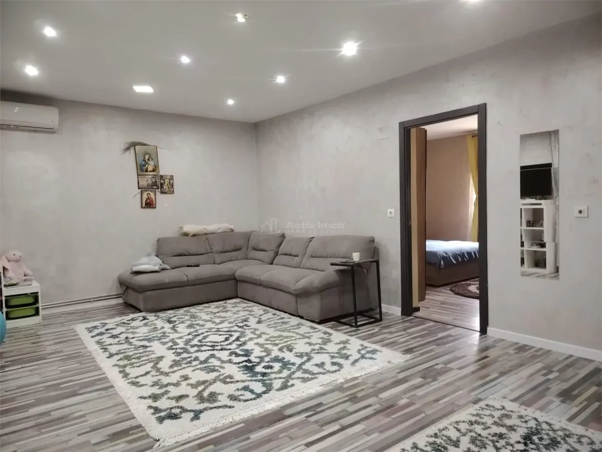 Villa avec Piscine en Zone Résidentielle, 14 km de Ploiești - foto 3
