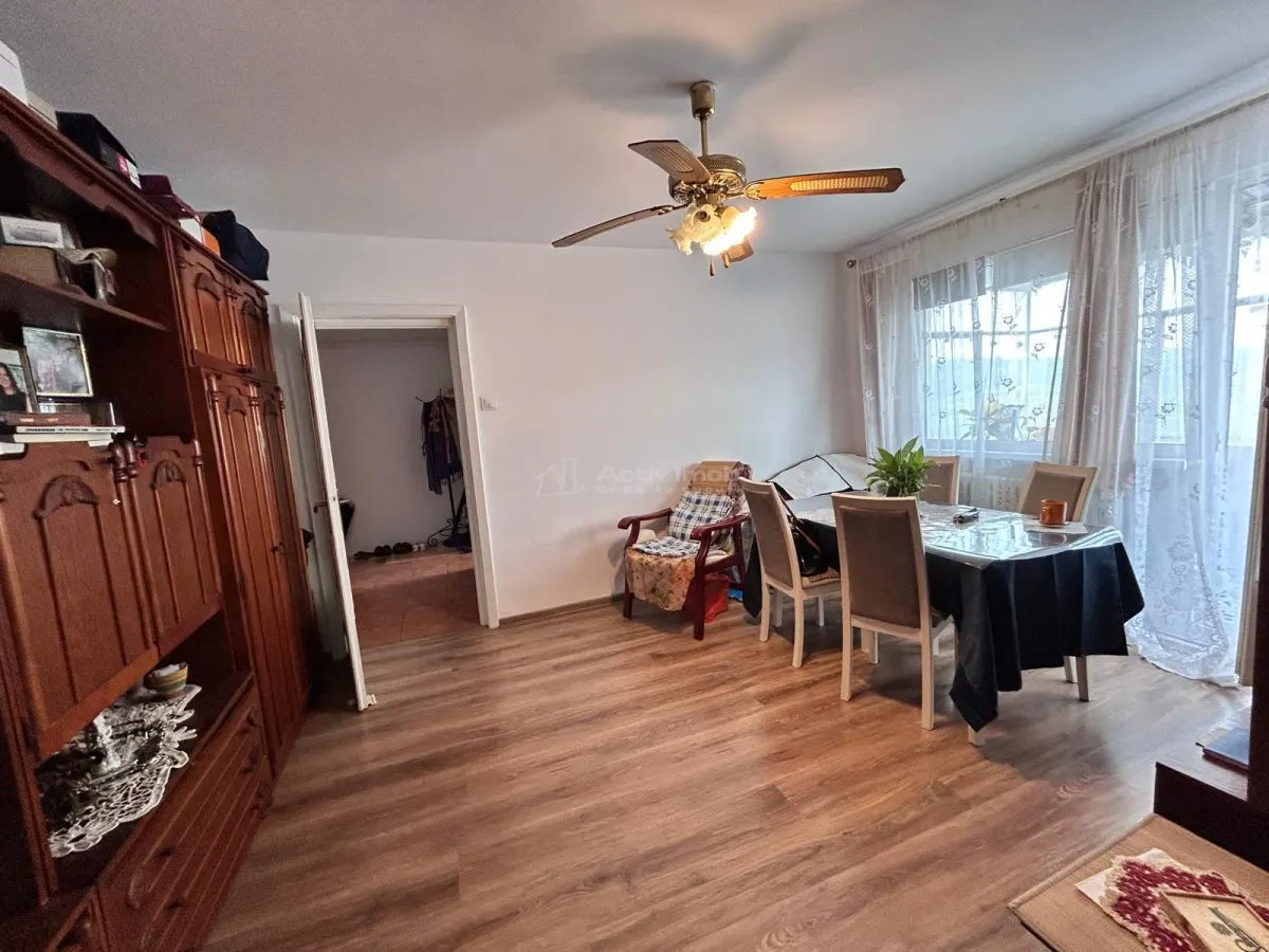 Resita, Apartamento 2 Dormitorios, Semiindependiente, Lunca - foto 13