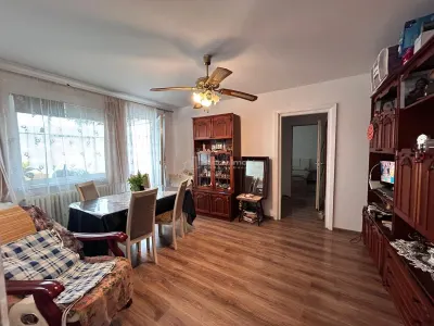 Resita, Apartamento 2 Dormitorios, Semiindependiente, Lunca - foto 8