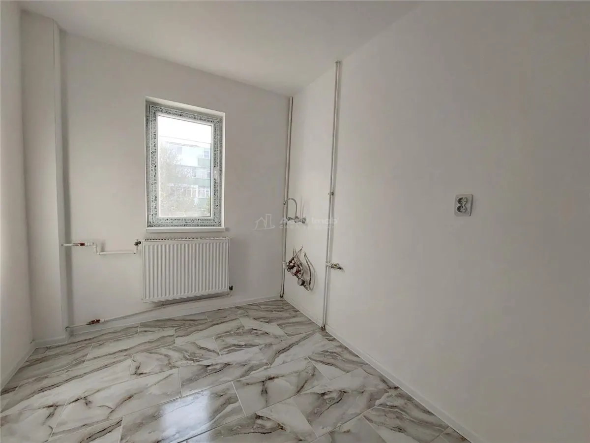3-Bedroom Apartment for Sale or Exchange, 2nd Floor, Renovated, Aleea Tineretului - foto 6