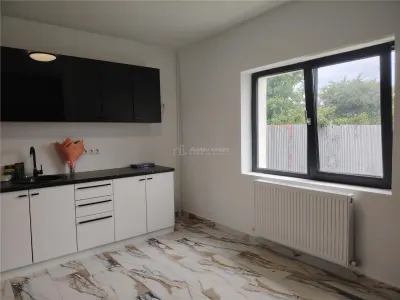 Villa d'Exception à Lipanesti, à 15 Minutes de Ploiesti - foto 3