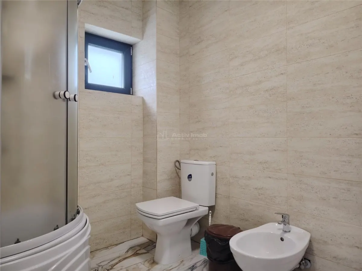Villa d'Exception à Lipanesti, à 15 Minutes de Ploiesti - foto 7