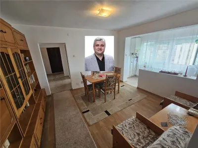 Resita, Apartamento de 3 Dormitorios, Micro 3 - Resita