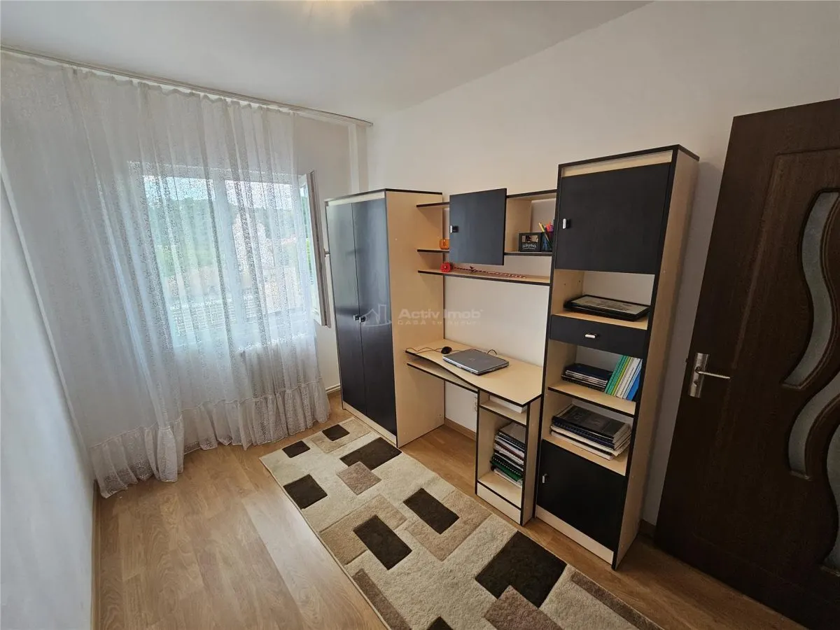 Resita, Apartamento de 3 Dormitorios, Micro 3 - foto 4