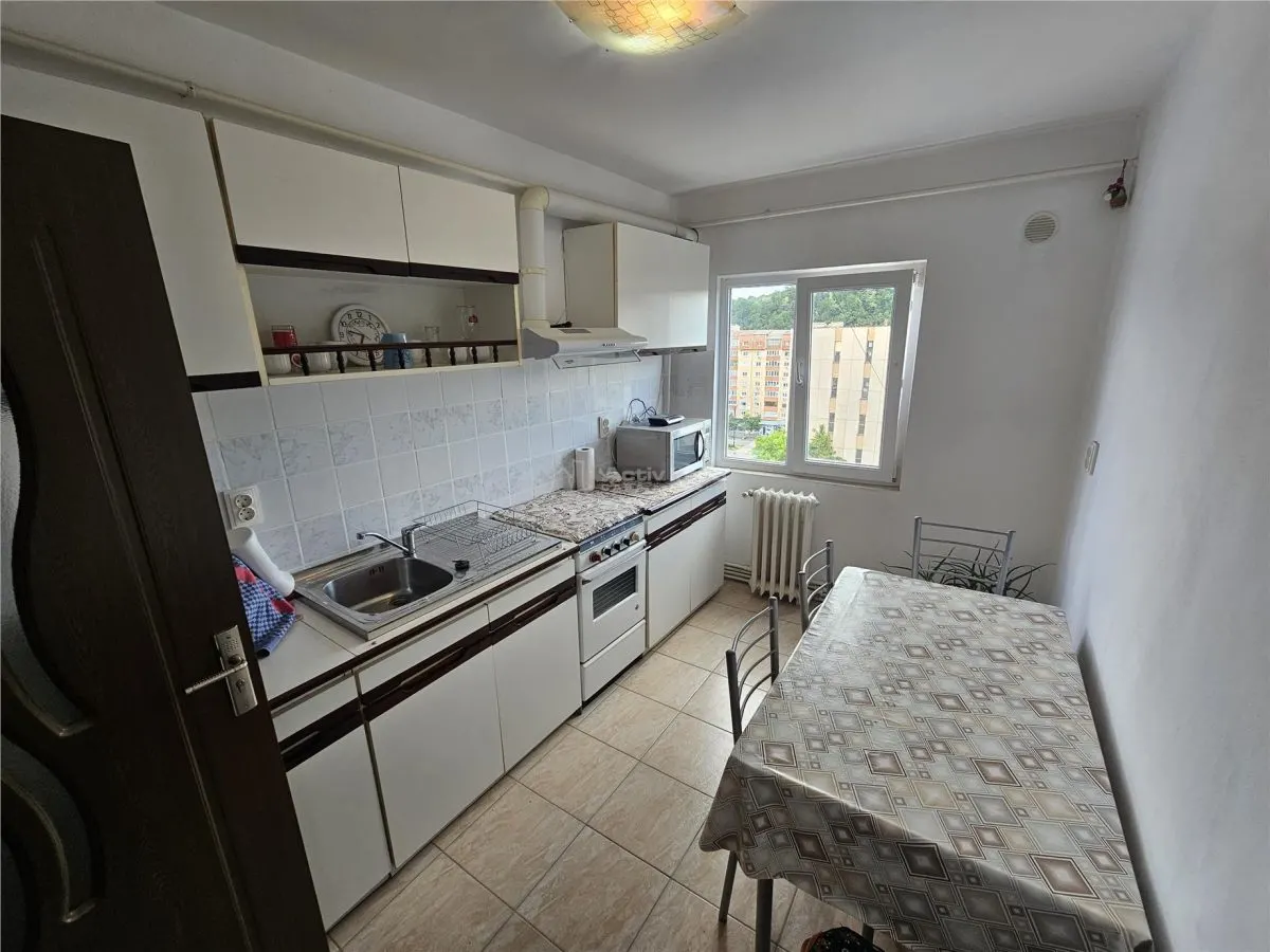 Resita, Apartamento de 3 Dormitorios, Micro 3 - foto 6