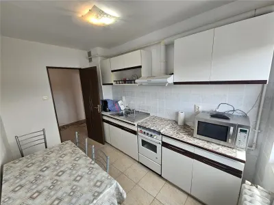 Resita, Apartamento de 3 Dormitorios, Micro 3 - foto 7