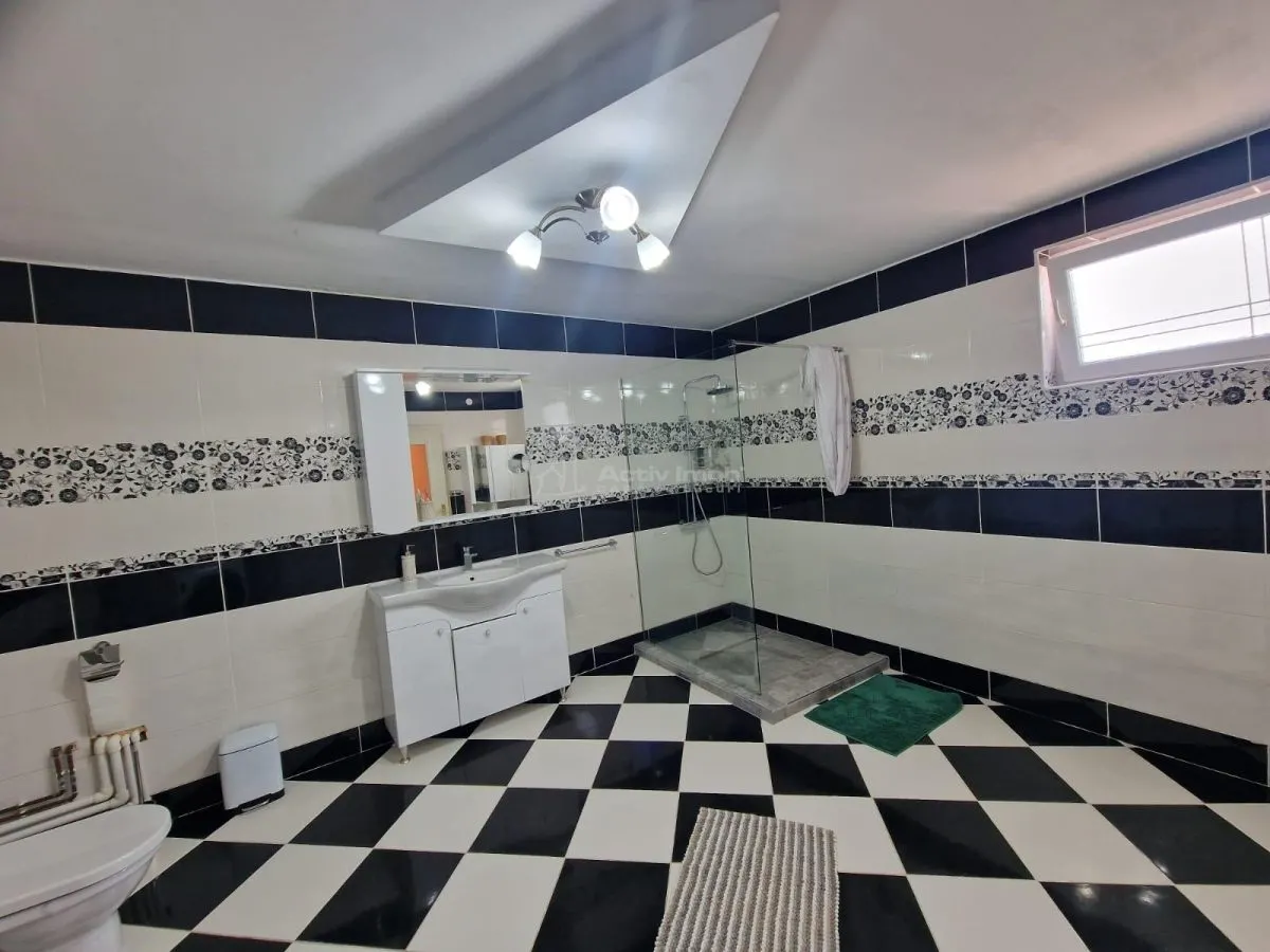 Casa en Resita, Zona Triaj. Comisión Cero Comprador - foto 14