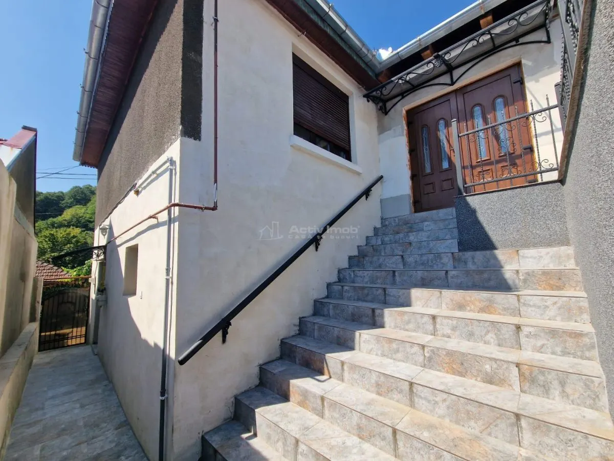 Casa en Resita, Zona Triaj. Comisión Cero Comprador - foto 16