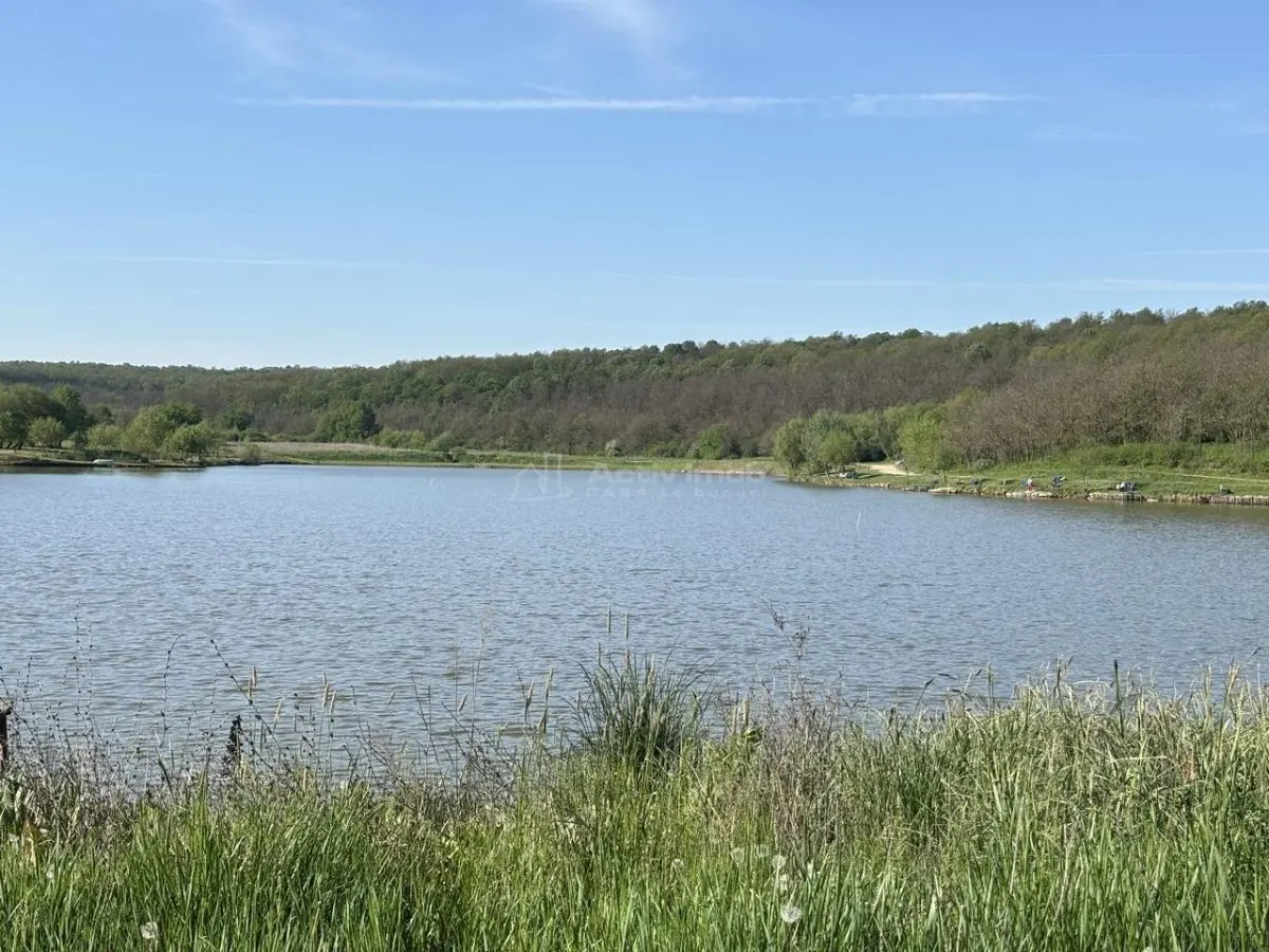 Lakeside House on Lake Paleu – 510 sqm Plot with Exceptional Views - foto 18