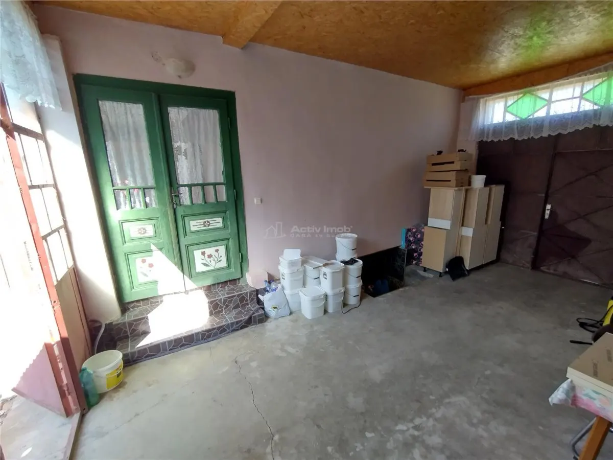 Rachitova, Maison 8 Pièces, 3800m² de Terrain, Négociable - foto 14