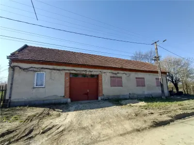 Rachitova, Maison 8 Pièces, 3800m² de Terrain, Négociable - foto 3