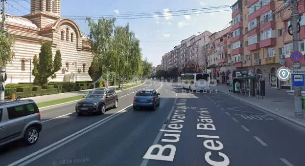 Appartement 3 Chambres à Louer dans le Centre de Targoviste - foto 2