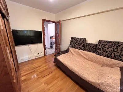 Reşiţa, Apartamento 3 Dormitorios, Confort 1, Distribución Separada, Zona Lunca - foto 7