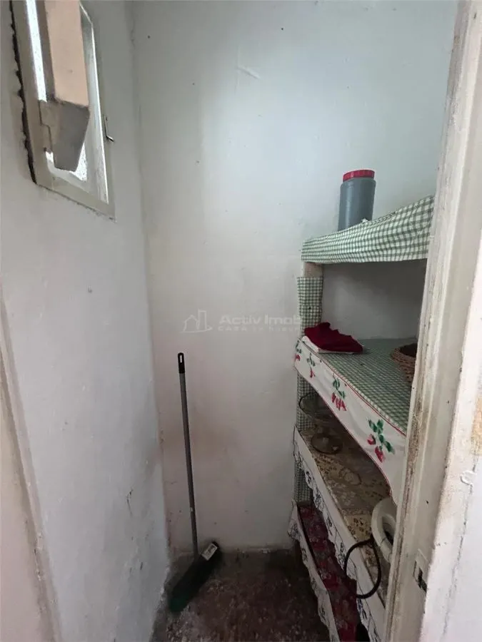 Apartment with 2 bedrooms for sale 50 sqm in Resita, Moroasa 1 area - foto 18