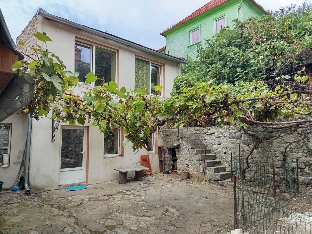 Oravita, Casa Llave en Mano, 7 Estancias, Posibilidad de Buhardilla, Precio Negociable - foto 14