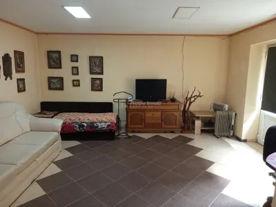 Oravita, Casa Llave en Mano, 7 Estancias, Posibilidad de Buhardilla, Precio Negociable - foto 4