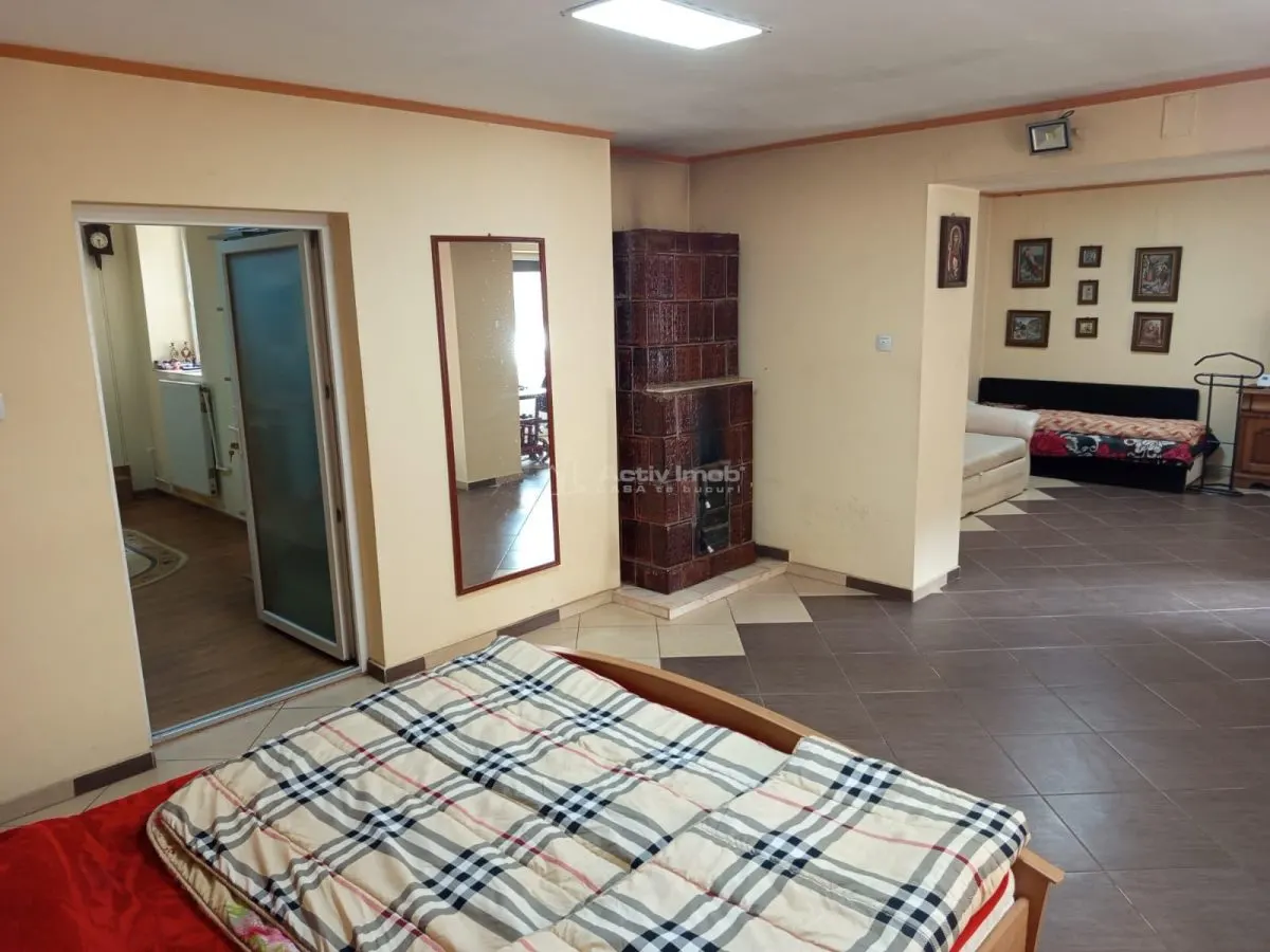 Oravita, Casa Llave en Mano, 7 Estancias, Posibilidad de Buhardilla, Precio Negociable - foto 7