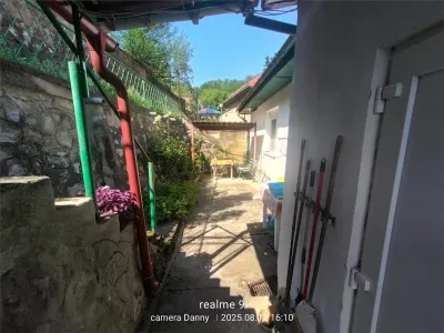 House / villa for sale sqm in Resita, Muncitoresc area - foto 11