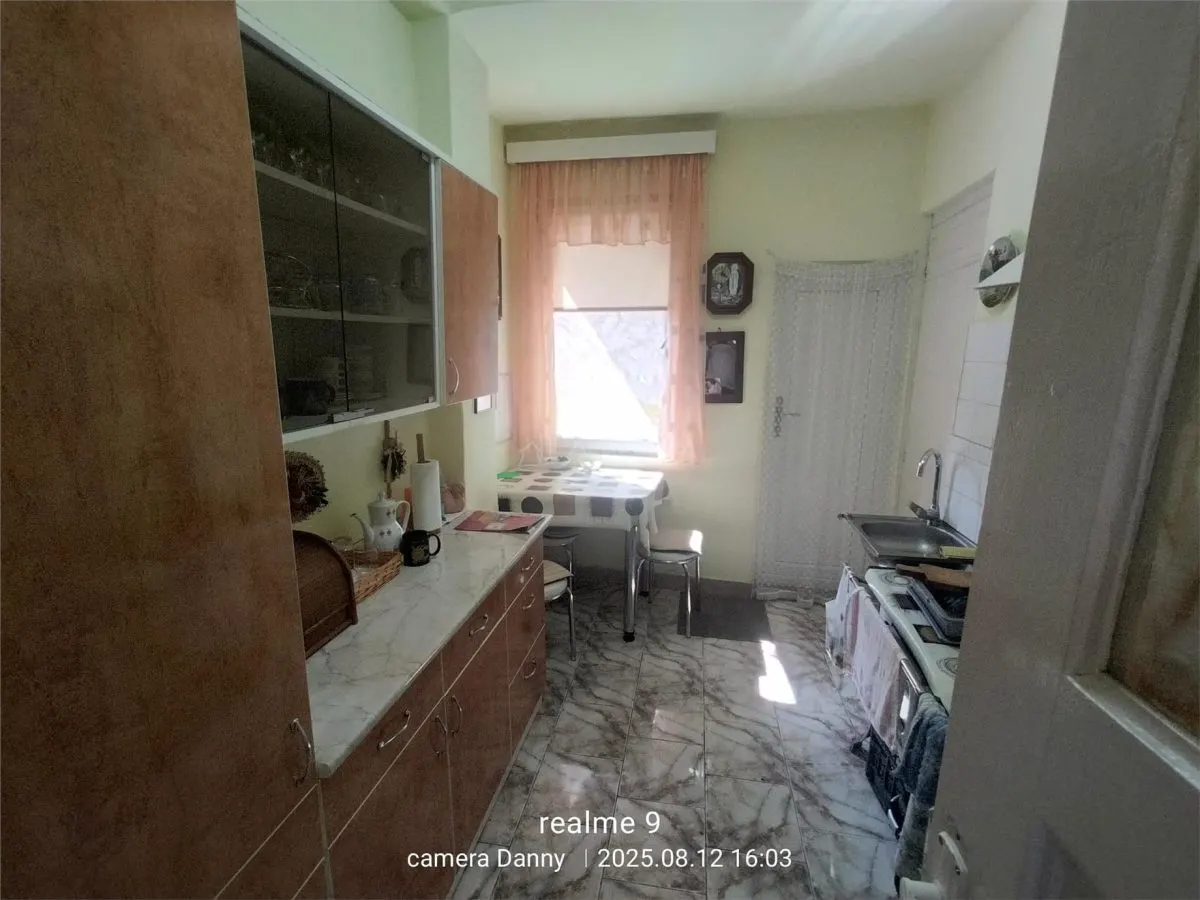 House / villa for sale sqm in Resita, Muncitoresc area - foto 3