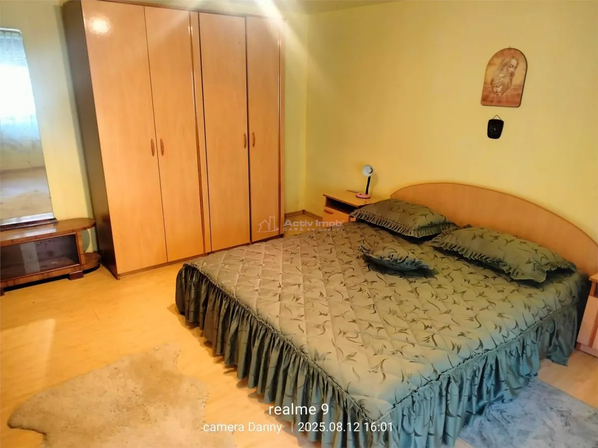 House / villa for sale sqm in Resita, Muncitoresc area - foto 7